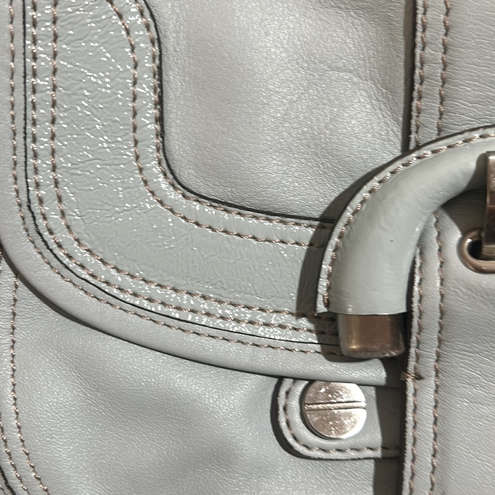 Genuine leather B Makowsky crossbody bag - Picture 3 of 5